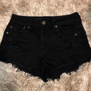 Distressed festival shorts